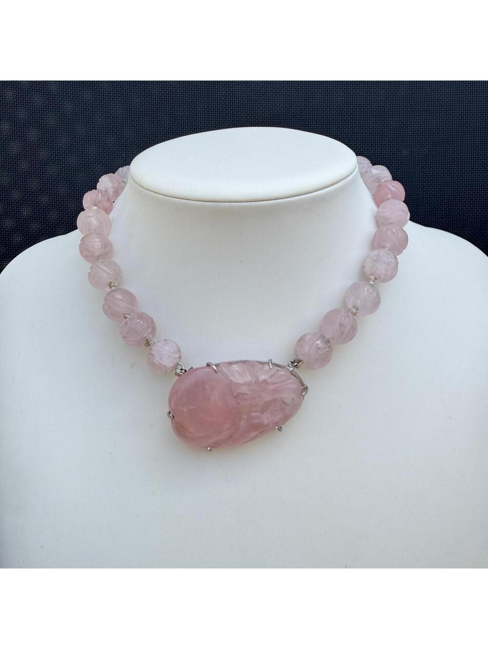 Vintage Rose Quartz Necklace. Vintage Hand Carved Beads.